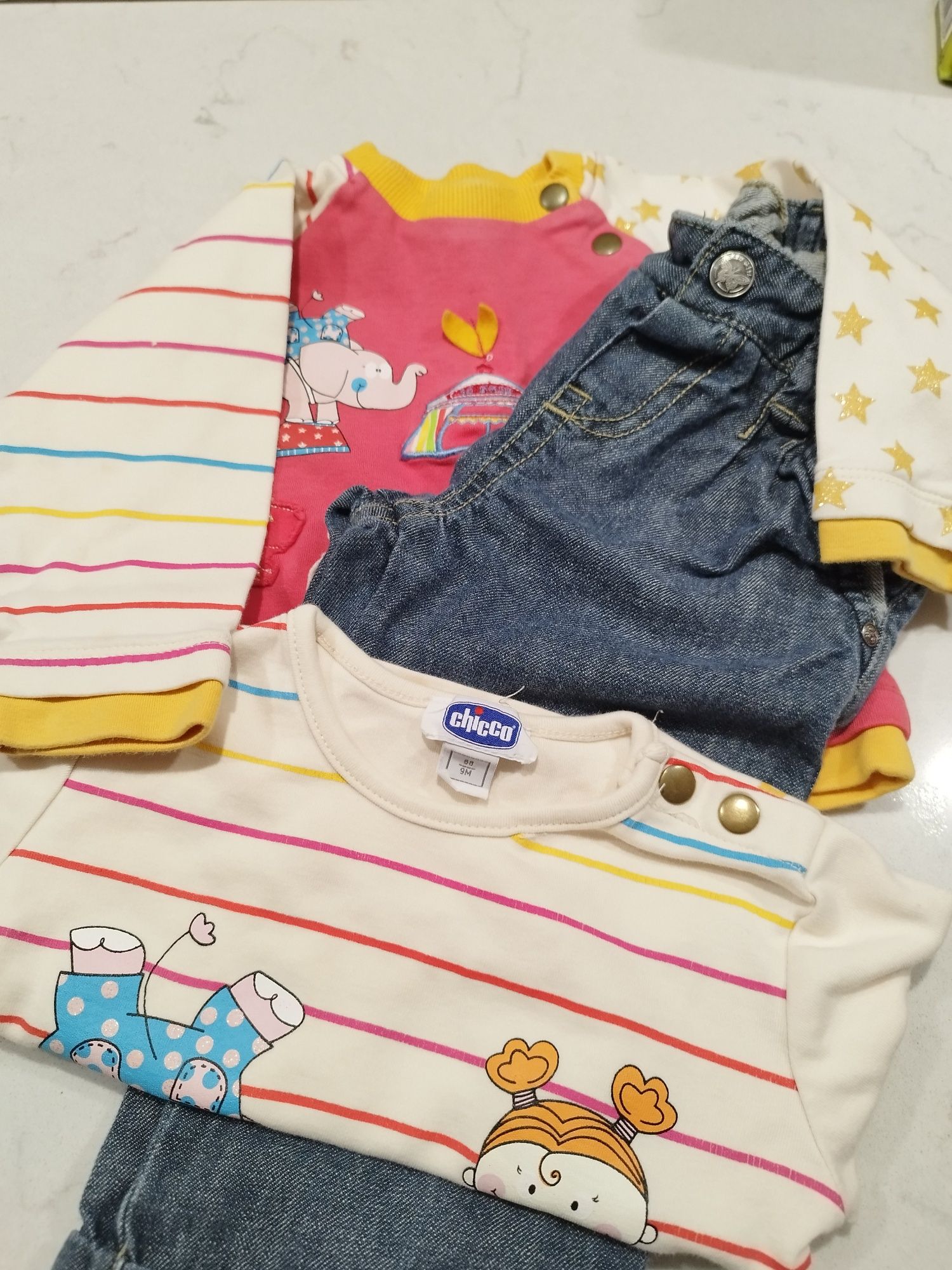 Roupa de menina (0-18m)