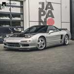 Honda NSX Z dodatkami lub bez .seria