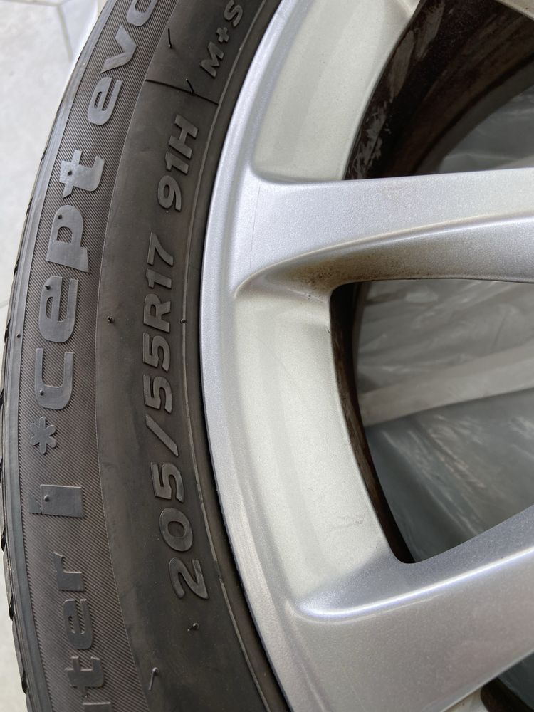 4 jantes  mercedes com pneus Raio 17