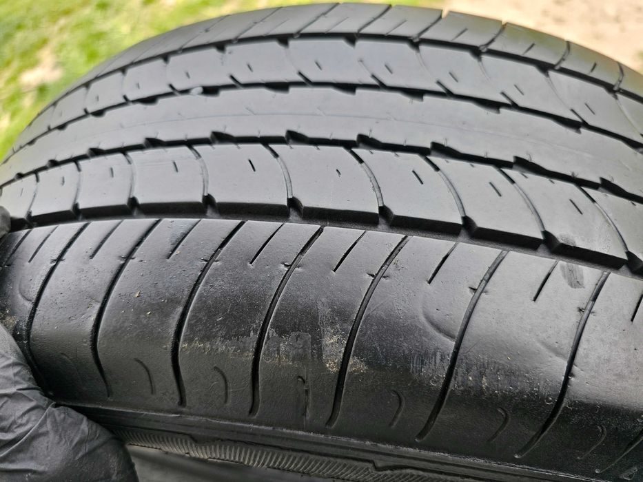 Lato Goodyear 235/65 R16C 6mm