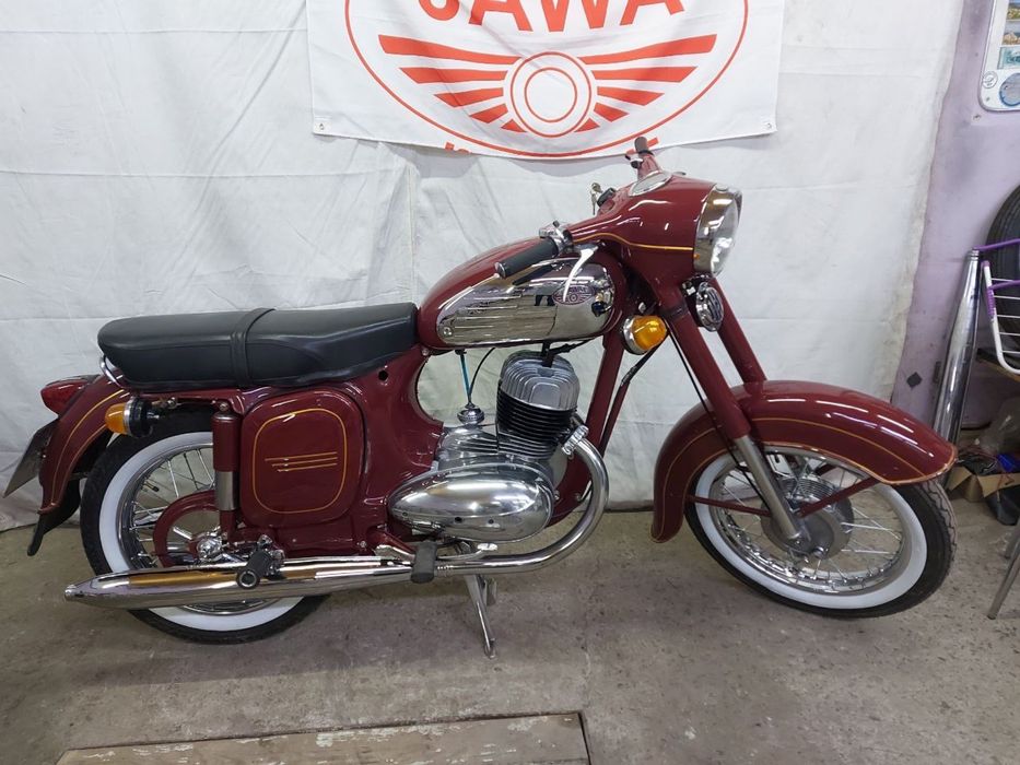 Продам мотоцикл ЯВА 350/360.00