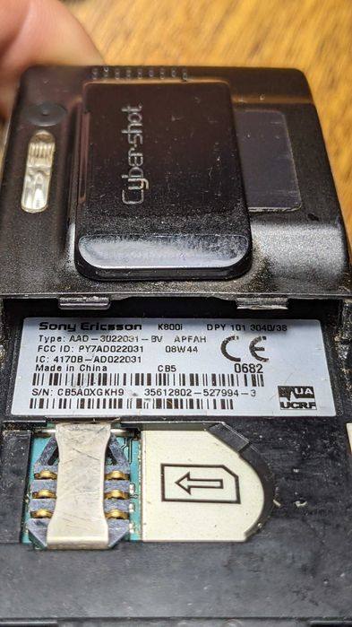 Sony Ericsson K800i UA-UCRF