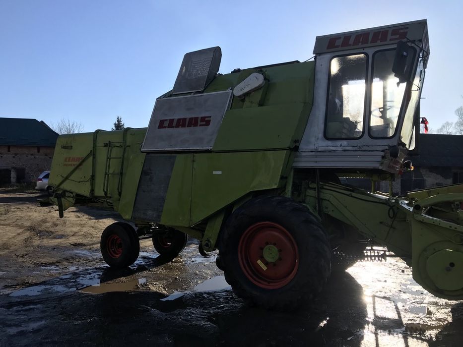 Комбайн Claas Mercator 75.