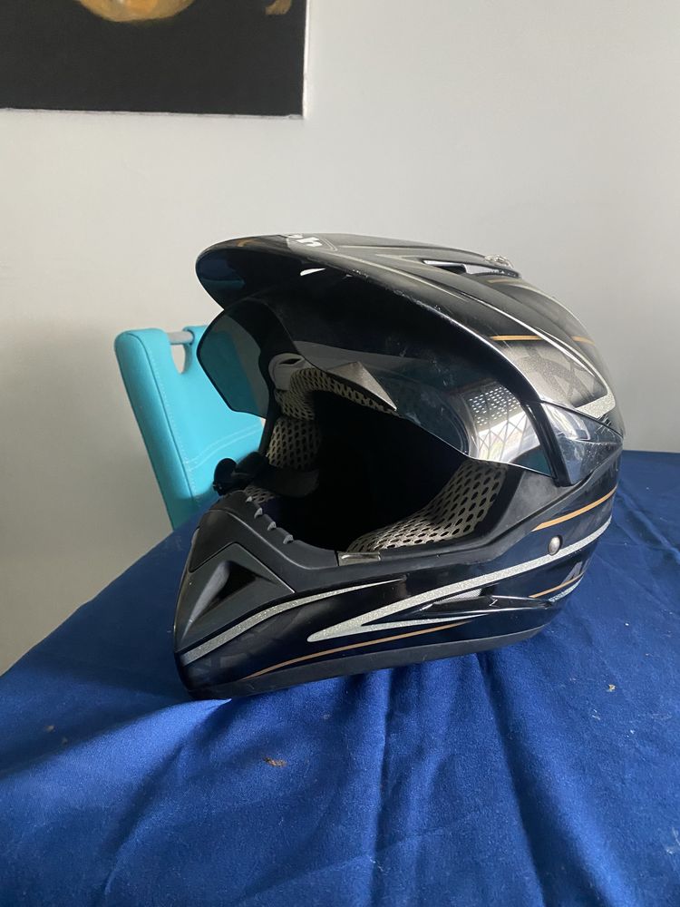 Capacete de mota