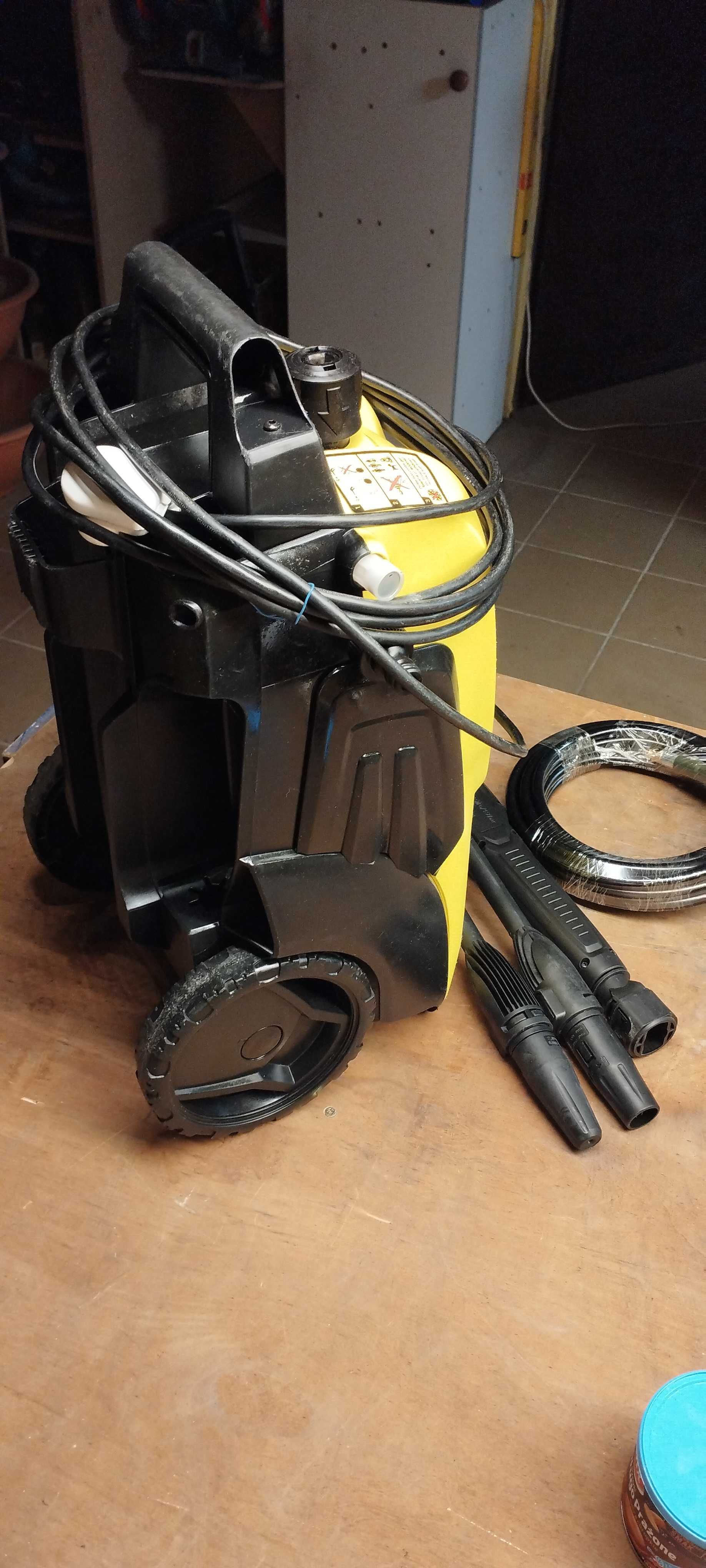 Karcher k4 Compact z wyposażeniem