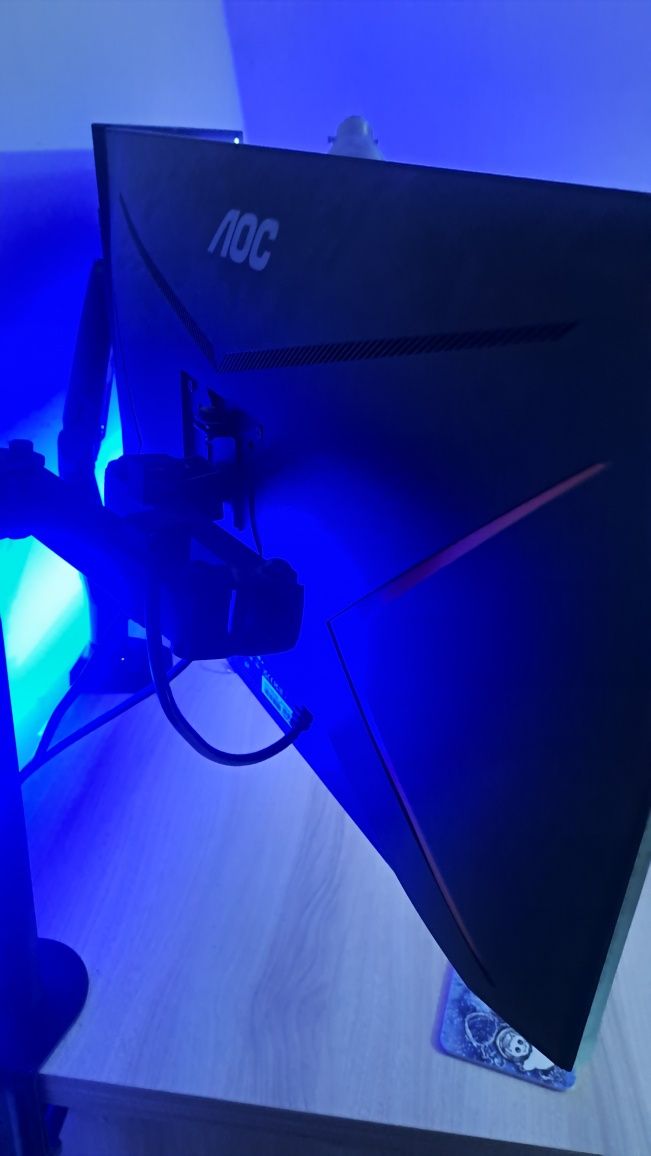 monitor 4k AOC 28 cali