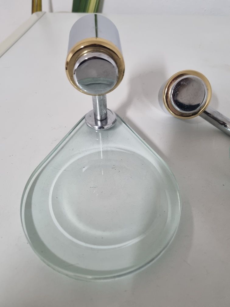 Acessorios wc saboneteira  e cabide