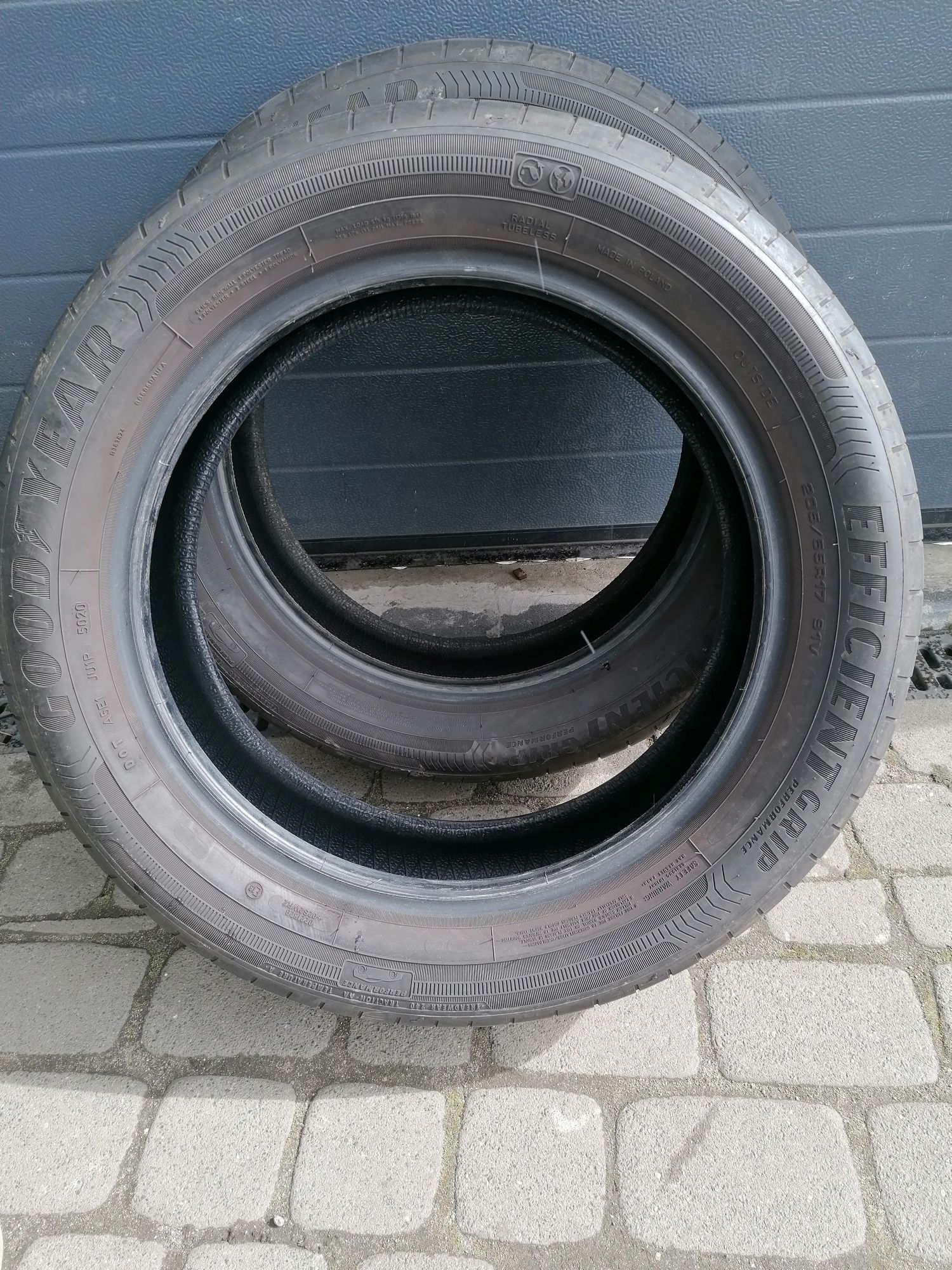 2x205/55 R17 Goodyear EfficientGrip letnie
