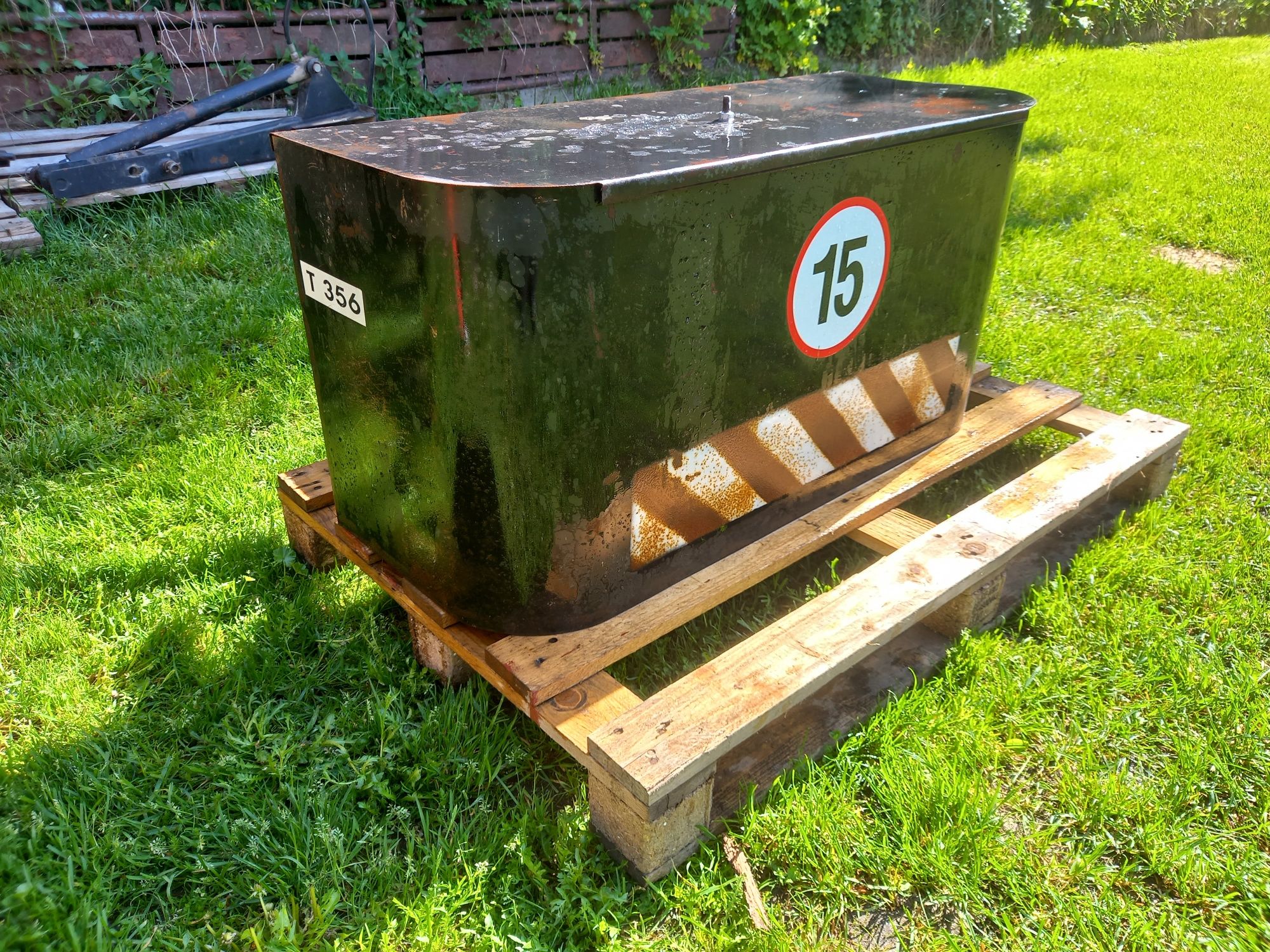 Obciążnik Balast Przeciwwaga do tura Mf c 330/360.WYSYŁKA
