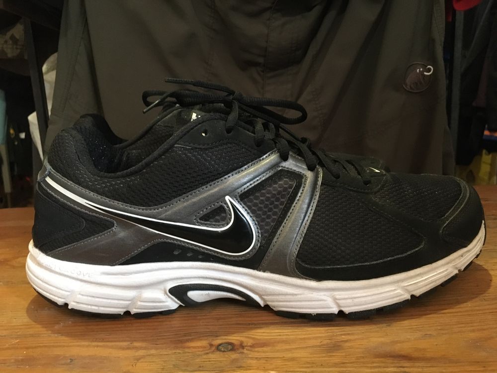 Кросівки Nike Dart 9