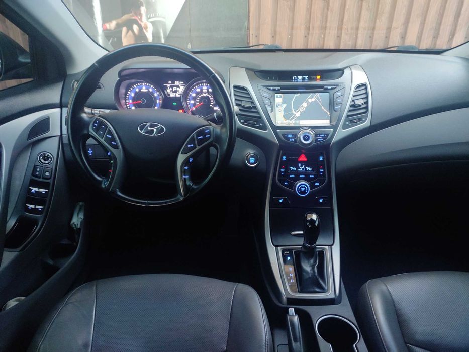 Hyundai Elantra LIMITED + Индивидуальная комплектация!