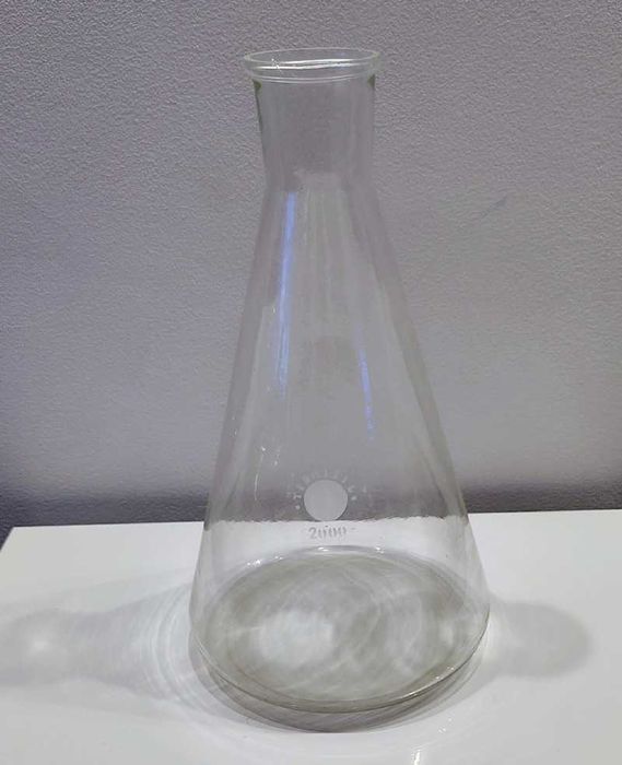 Kolba - szkło laboratoryjne 2000 ml