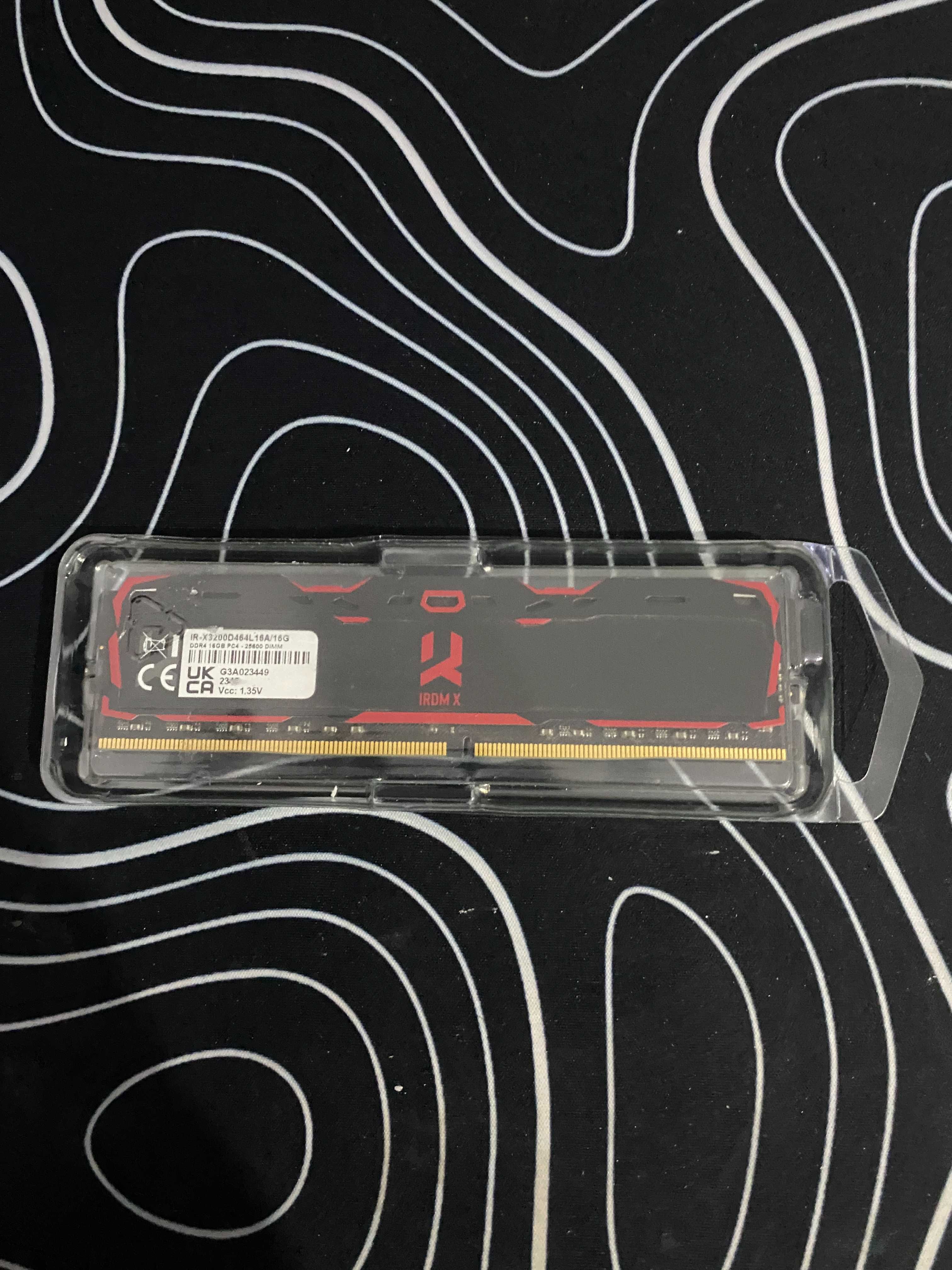 Pamięć RAM GOODRAM Irdm X 16GB 3200MHz