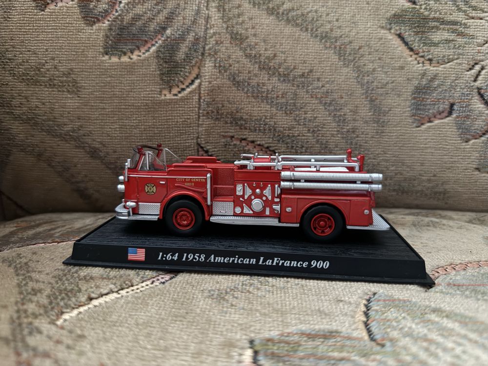 Model strażacki 1:64 - 1958 American LaFrance 900