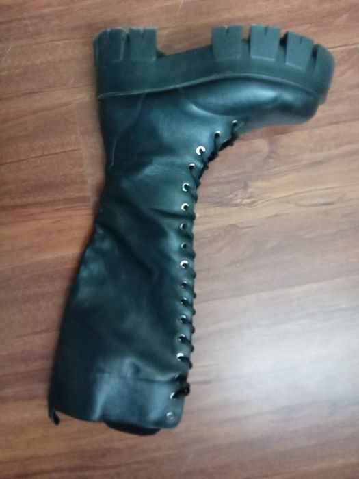 Жіночі демісезоні чоботи. Натуральна шкіра