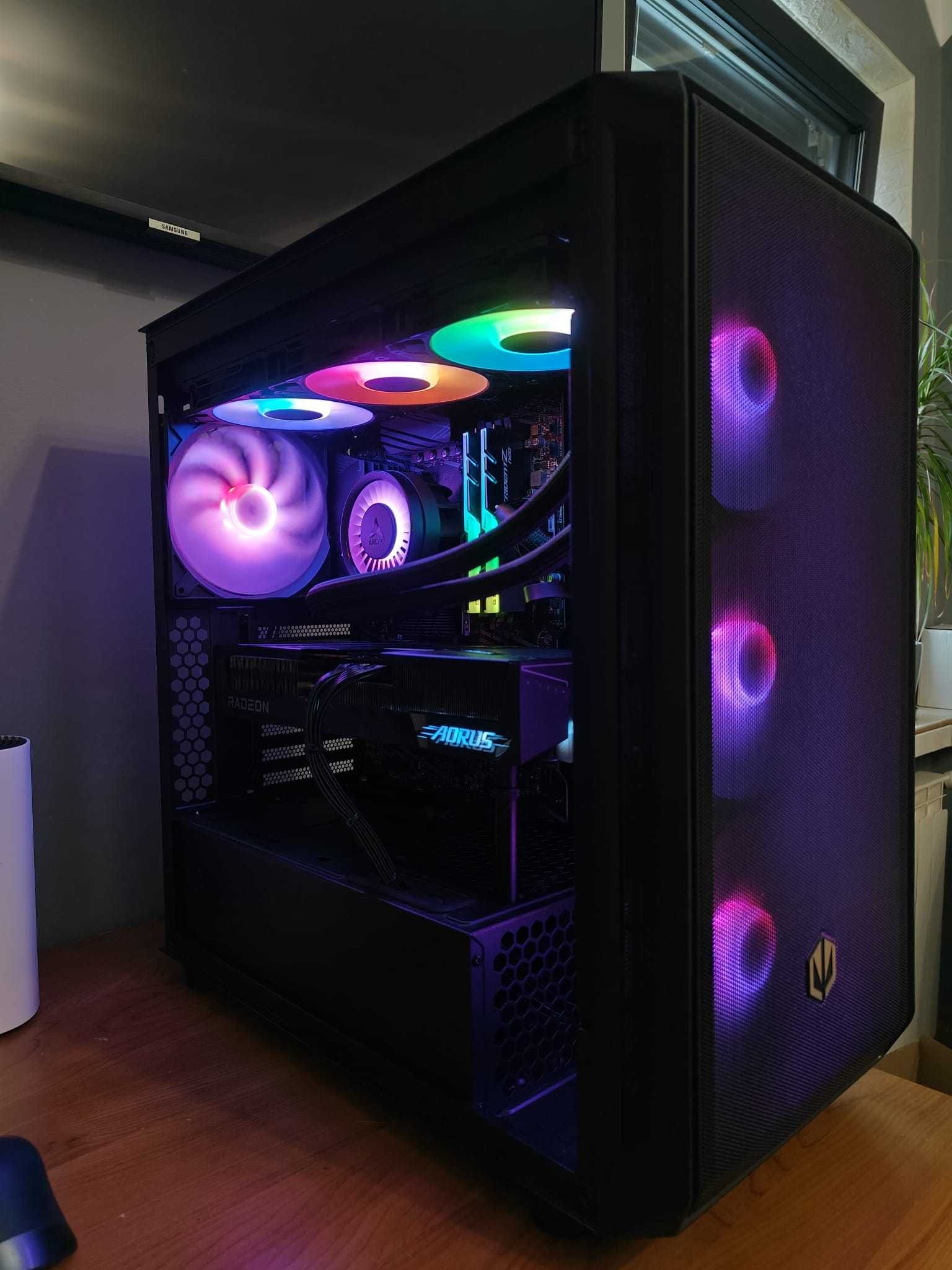 Komputer Gamingowy RX 9070 XT Ryzen 7 32GB RAM NOWY SSD + GPU + AIO
