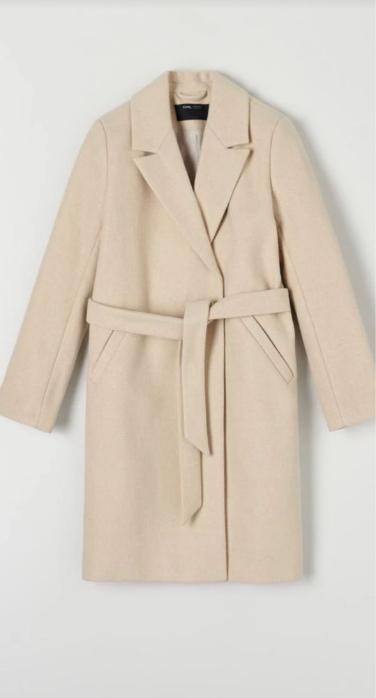 Пальто жіноче, молочного кольору, 36 розмір