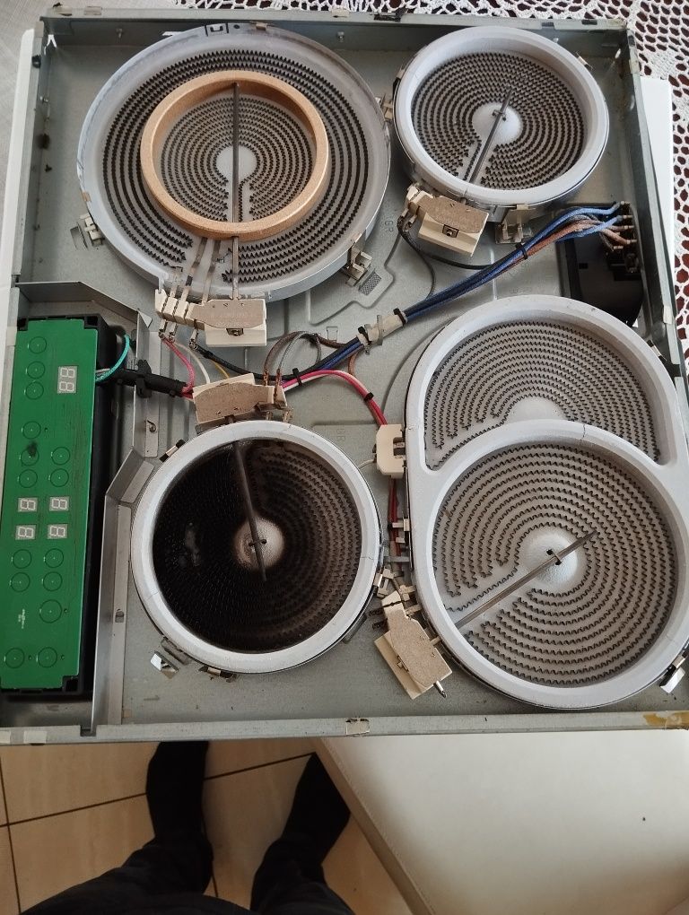 Продам варочну поверхню Samsung по запчастинам NZ64T3516AK / WT