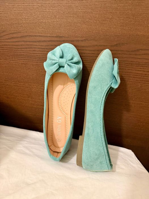 Sapatos sabrinas 38 e 39