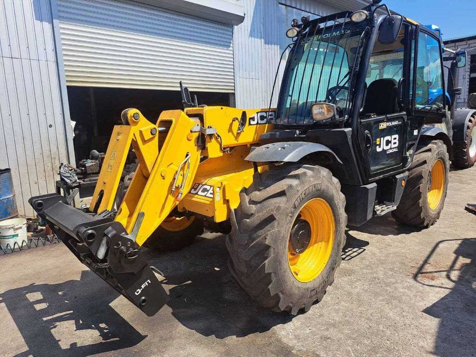 Телескопічний навантажувач JCB 531-70