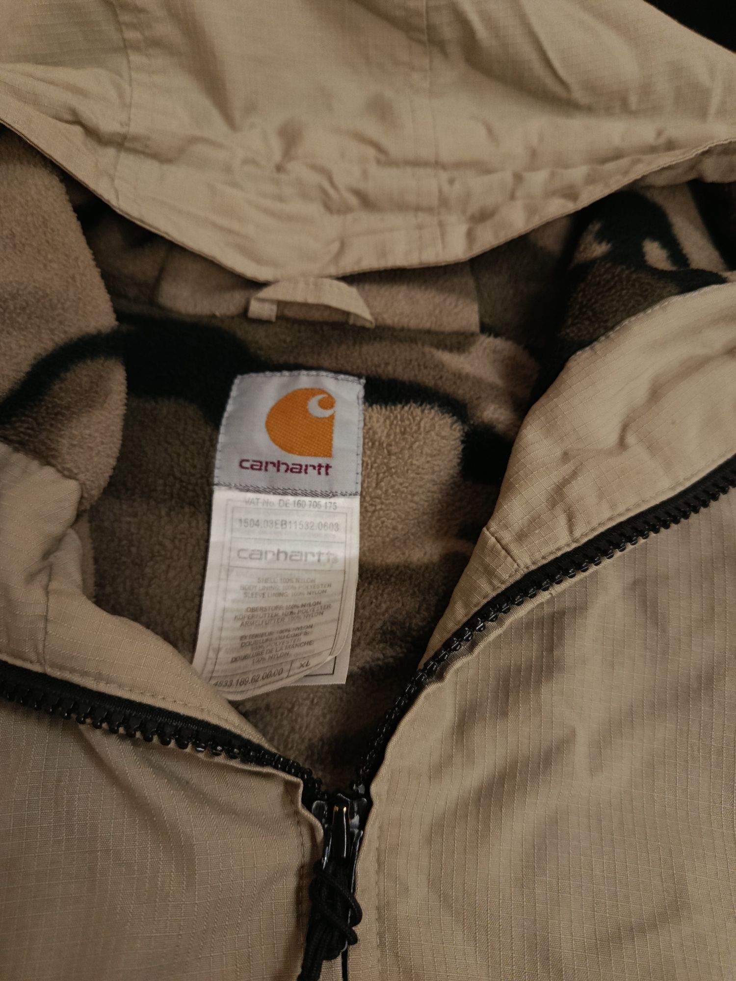 Куртка carhartt світла
