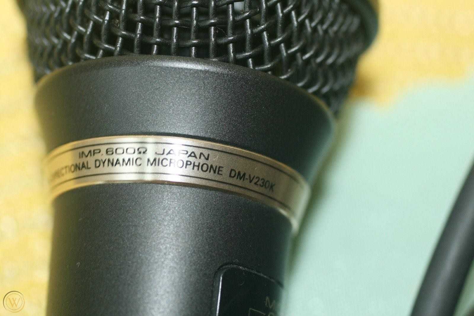 Microfone Dynamico Unidirecional PIONEER DM-V230K (Ideal para Karaoke)