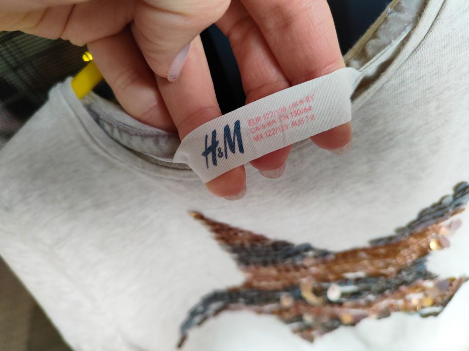 Bluzka H&M gwiazda cekiny rozmiar 122