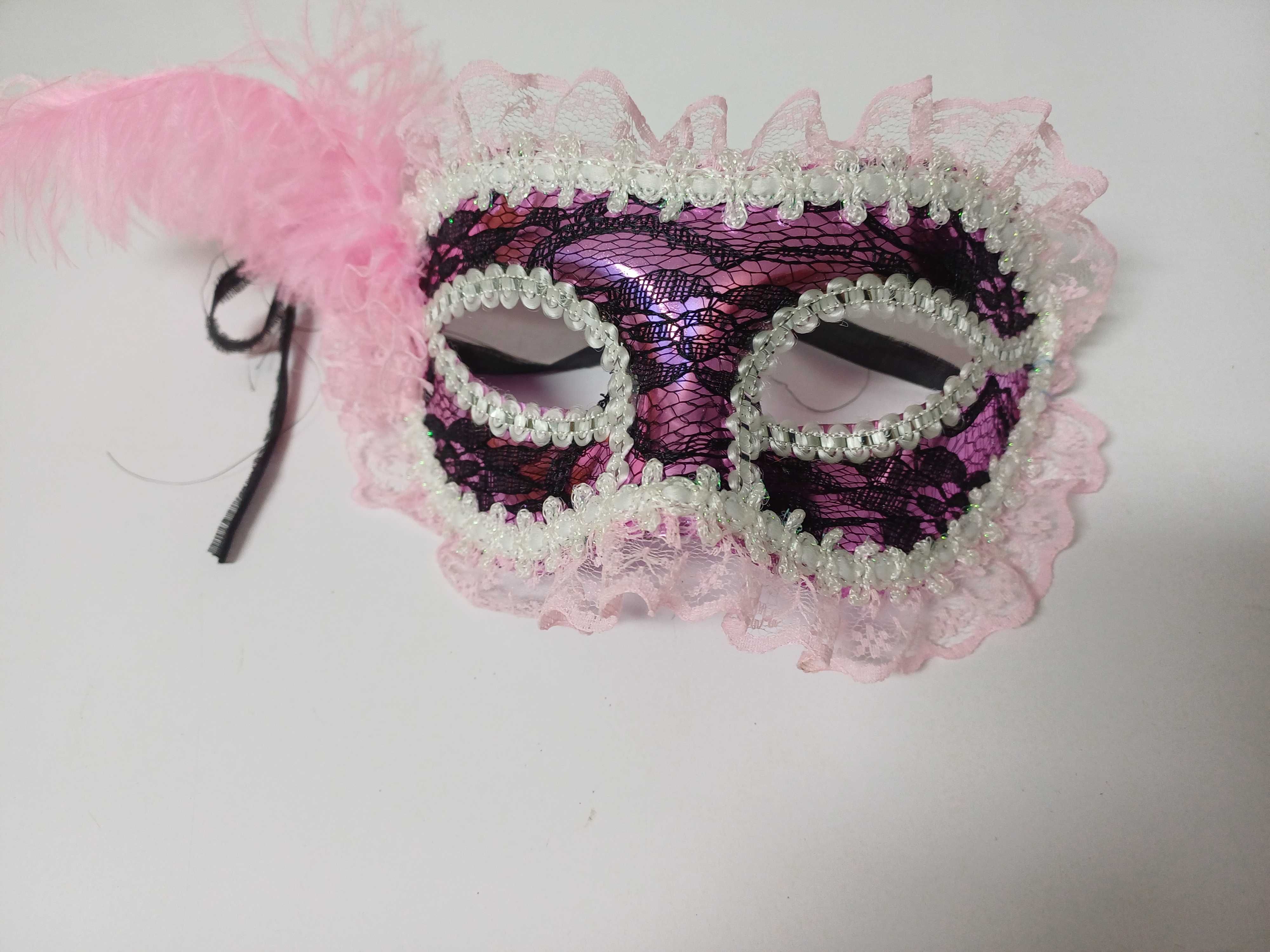 Mascara para baile de mascaras ou para o Carnaval Rosa