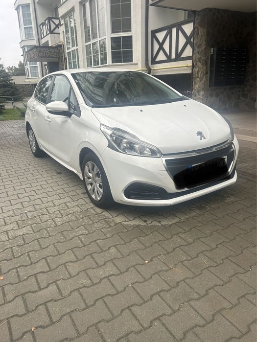 Продаю PEUGEOT 208 , 2016 р