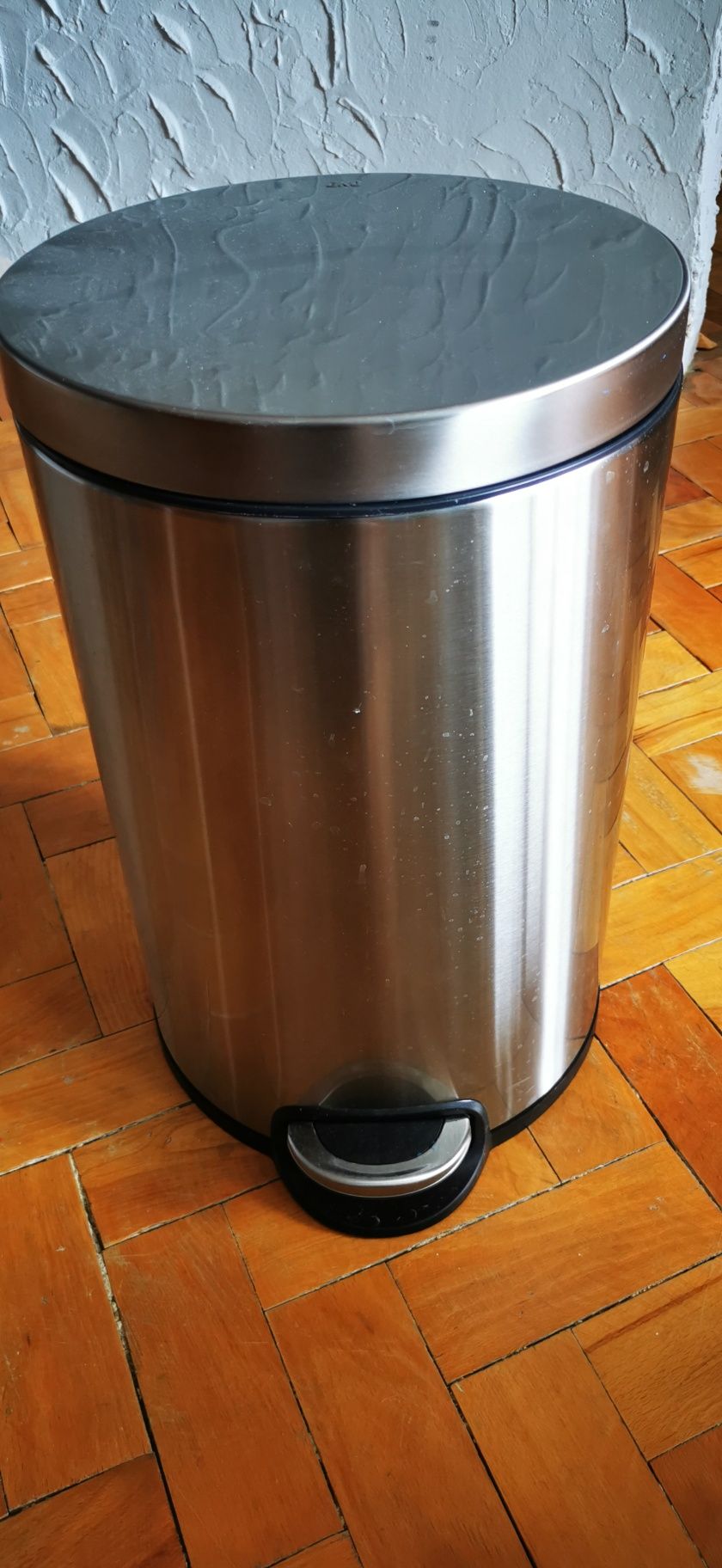 Kosz na śmieci inoks 20 litrów