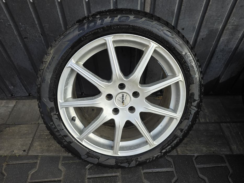 Koło Felga Aluminiowa Autec KBA45411 / 245/45R18 RSC BMW 5x112