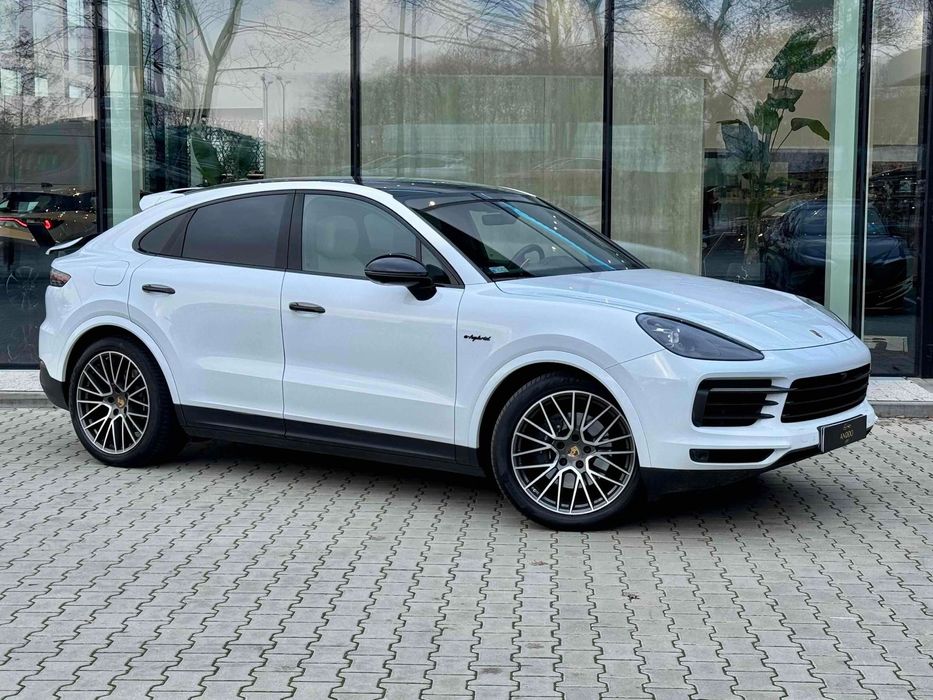 Porsche Cayenne Kupiony w salonie w Polsce Bezwypadkowy