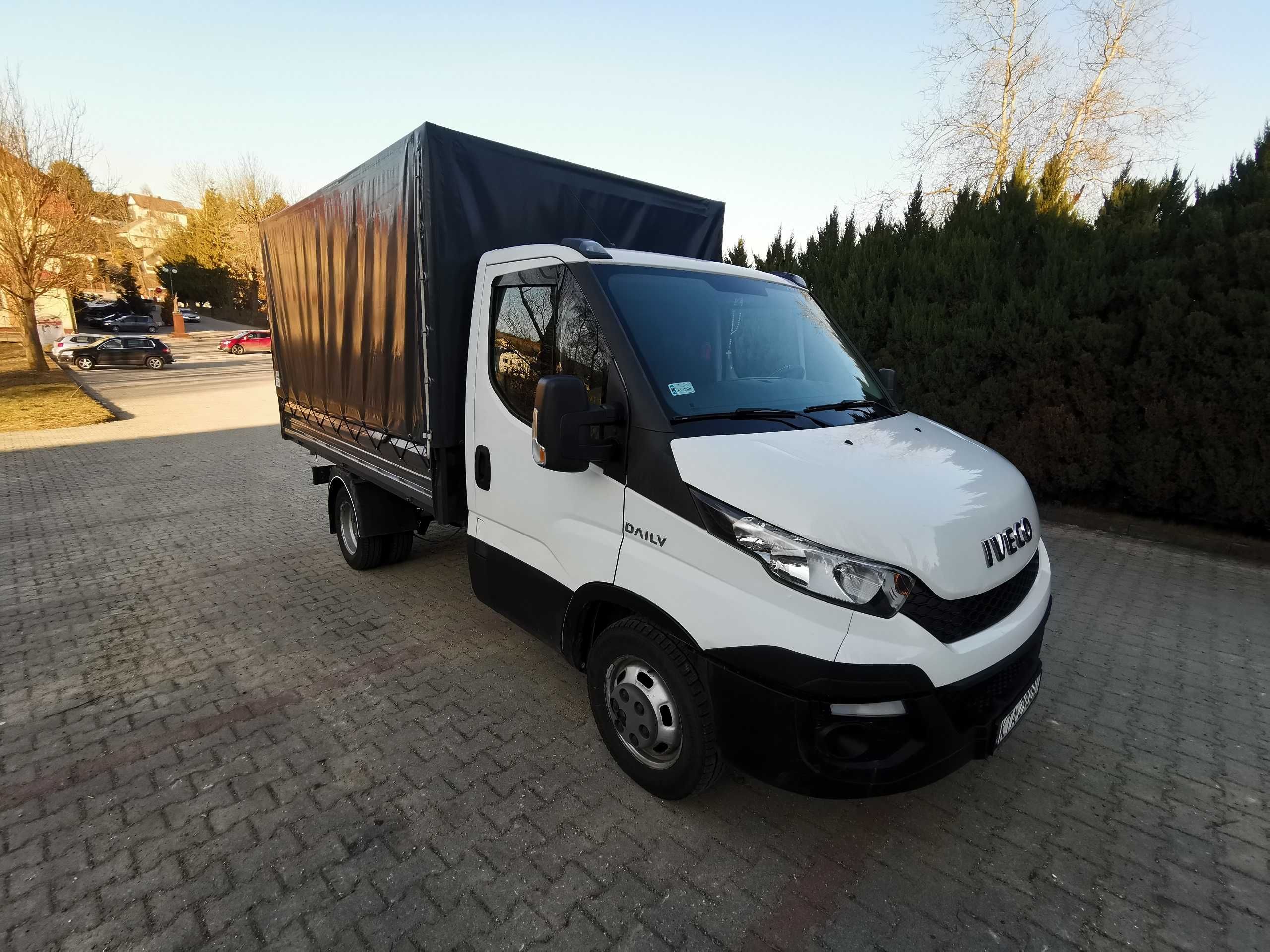 Iveco Daily wywrotka kiper 35c130 plandeka