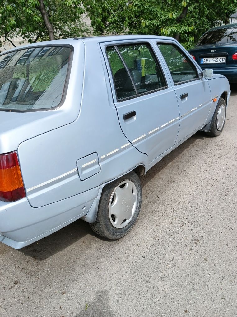 Продам автомобіль