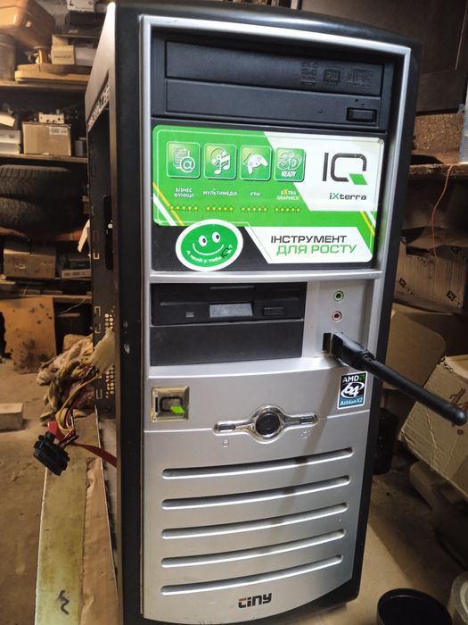 Системний блок/Intel/4 ядра/4Gb/512 mb/500 Gb