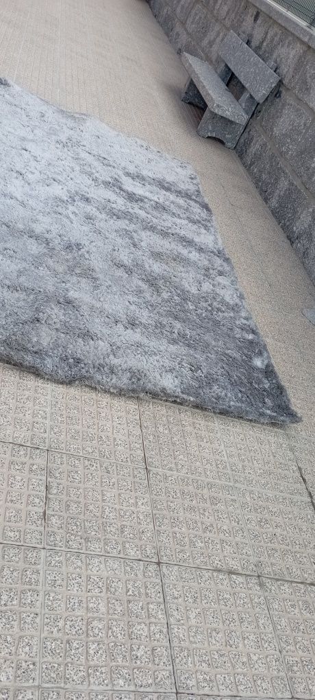 Carpete cinzenta 2.5 x 3.5 MTS
