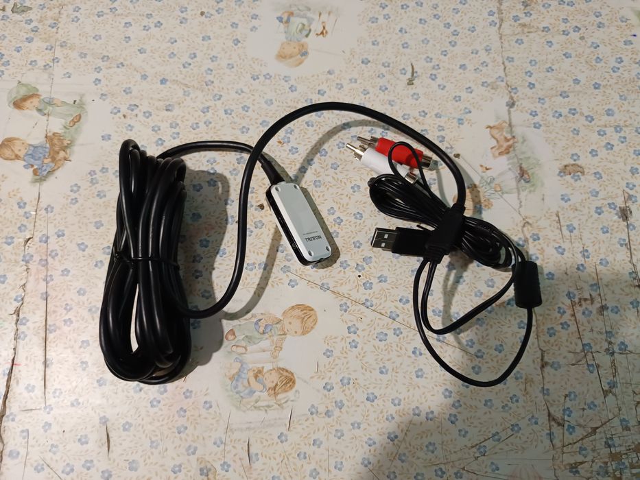 Vendo cabo  novo PC e ligar ao fones bom estado