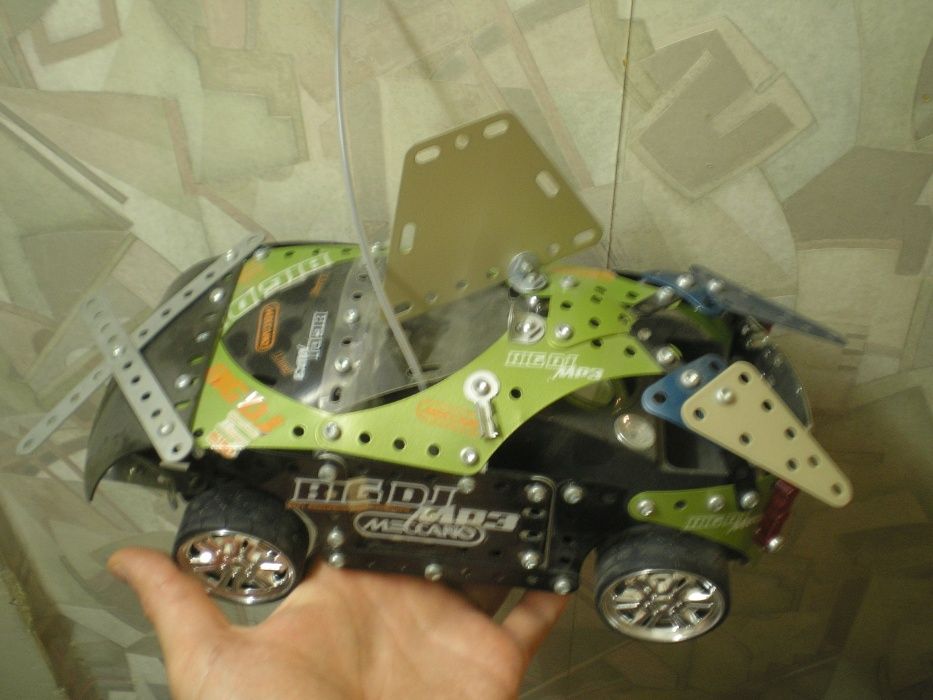 Машина на радиоуправлении Мeccano big dj mp3, (автомодель)