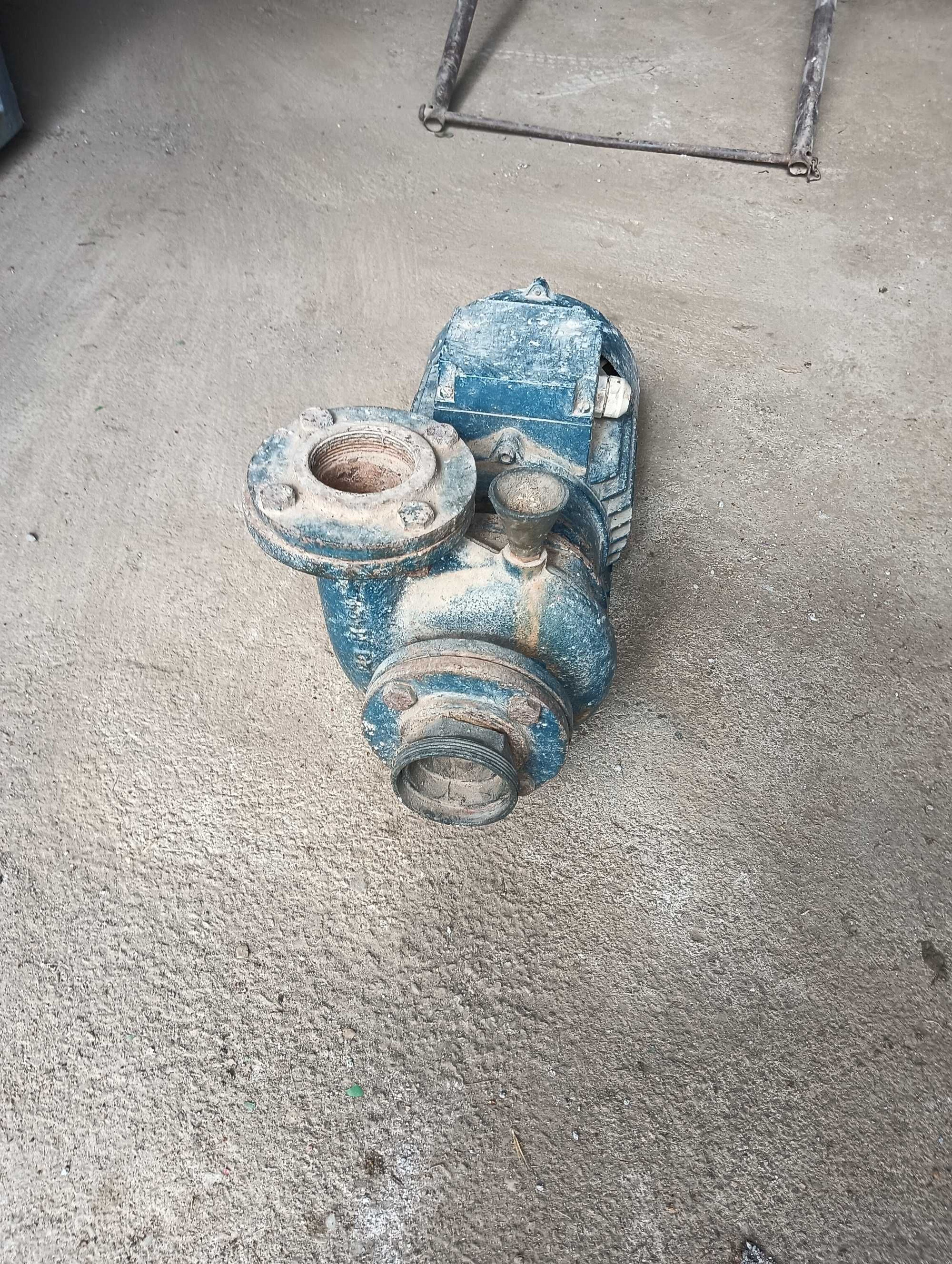 Motor Trifásico para Bombar Água ou outros líquidos