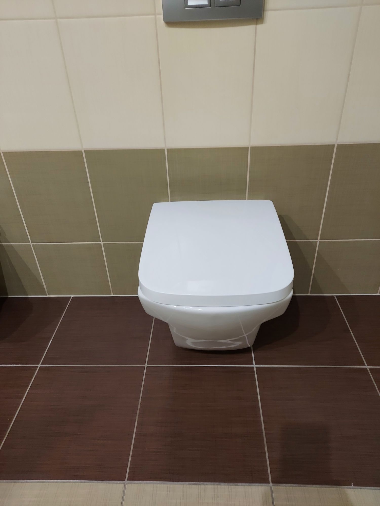 Miska WC i bidet Roca + deski gratis