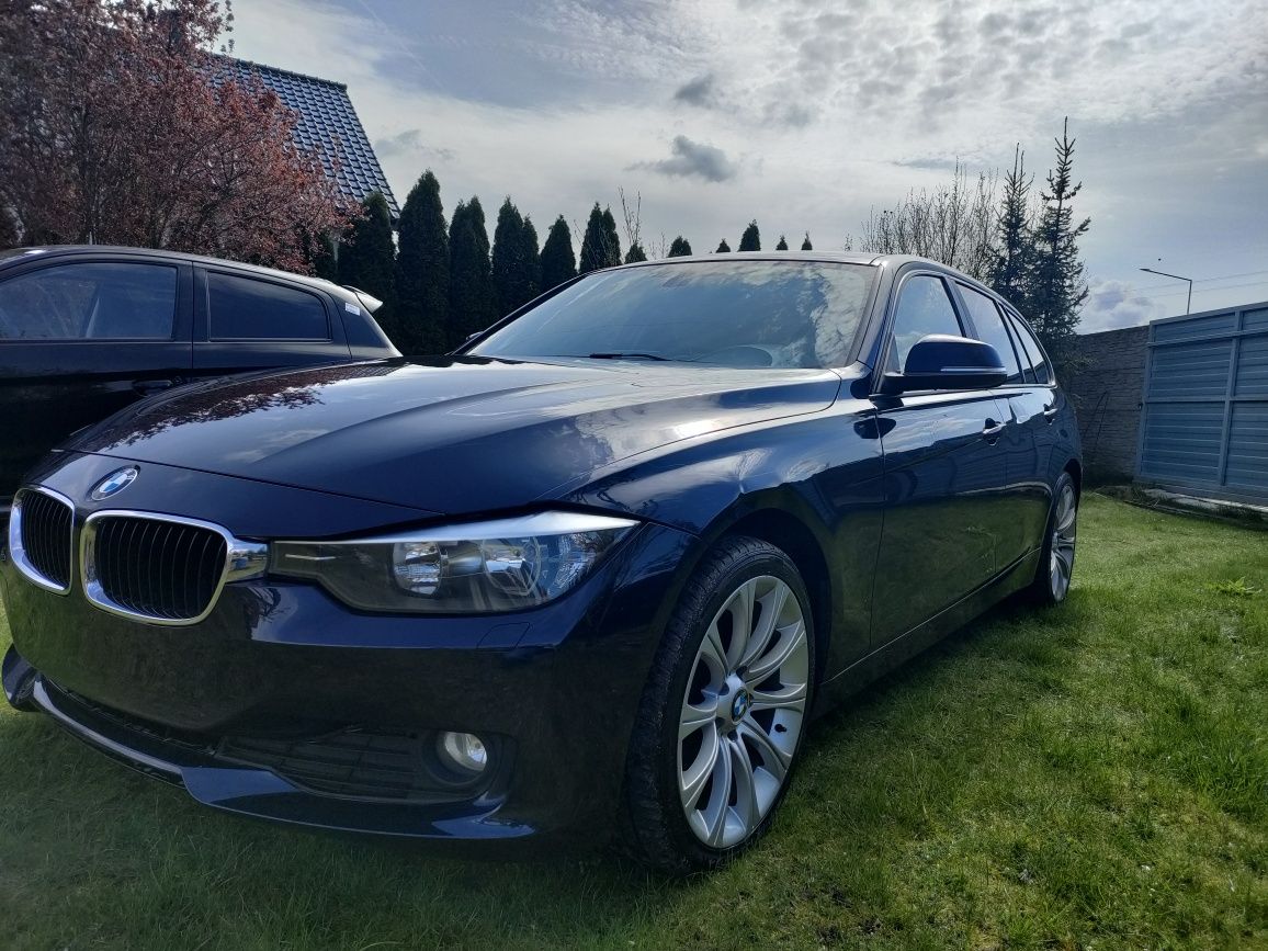BMW seria 3 320d 2015r