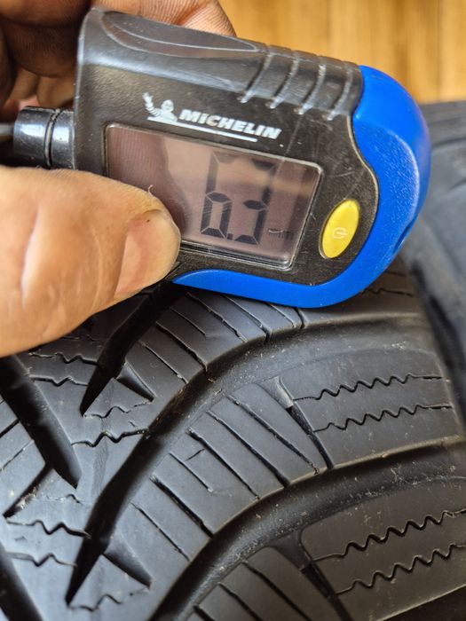175/65/14 Hankook Para zima 6mm 19r
