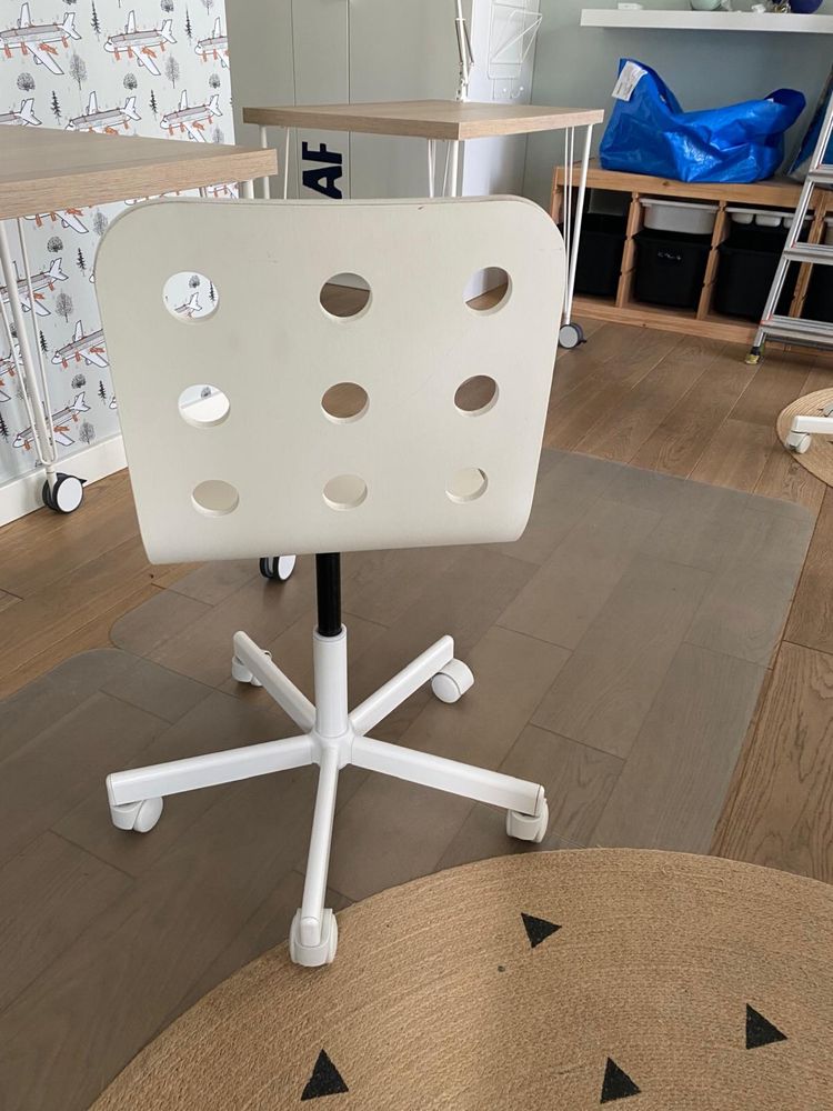 Dwa biurka IKEA Linnmon / Krille + dwa krzesła