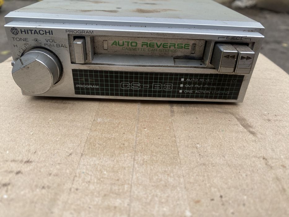 Автомагнитола hitachi рабочая