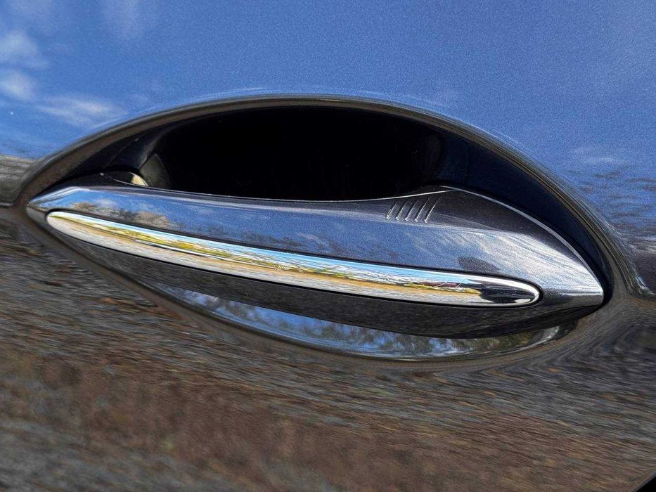 BMW 5 Series 2013 Гибрид 3,0