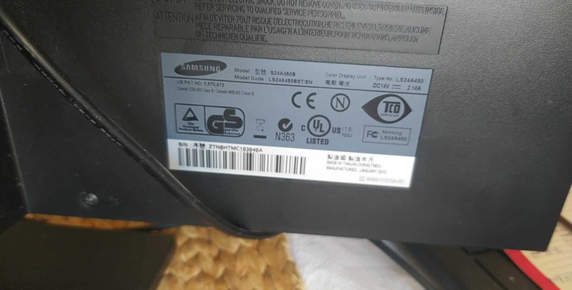 monitor Samsung ls24 cale