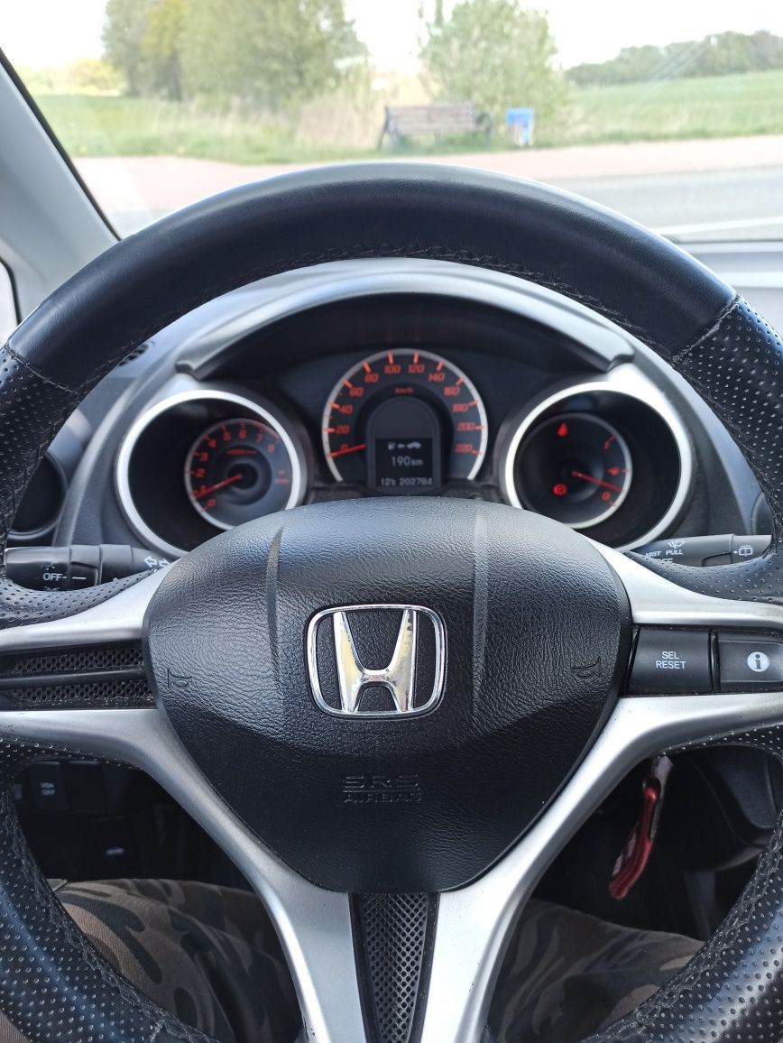 Honda Jazz 2010 1.2 Benzyna