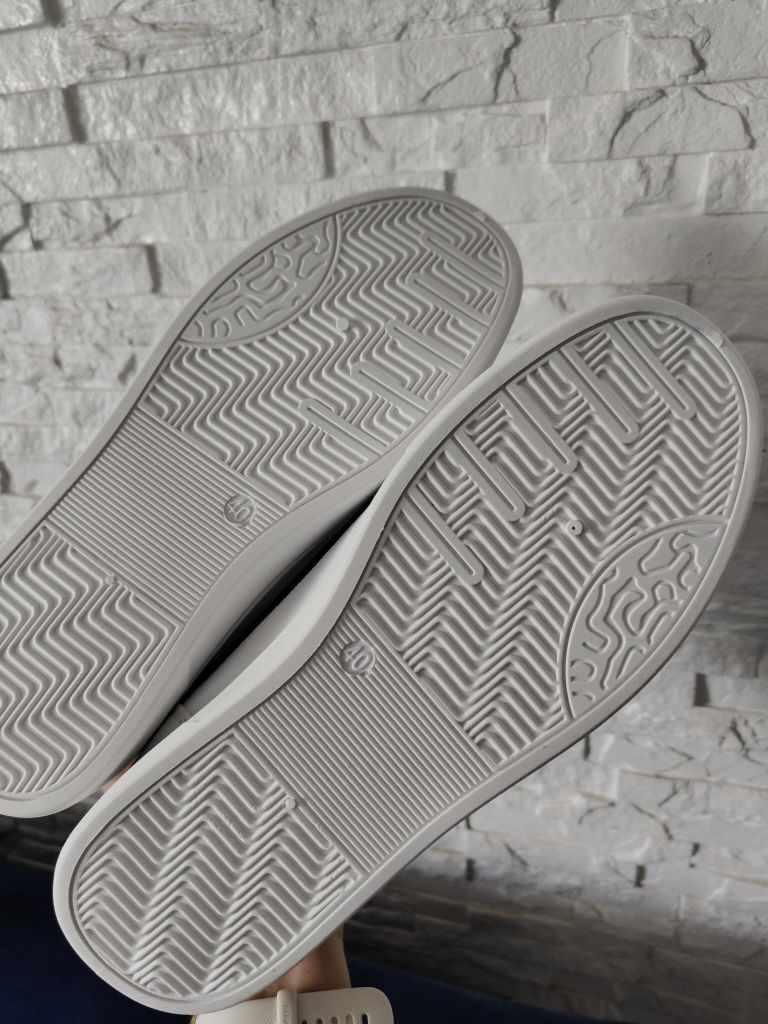 Trampki białe 40 sneakersy