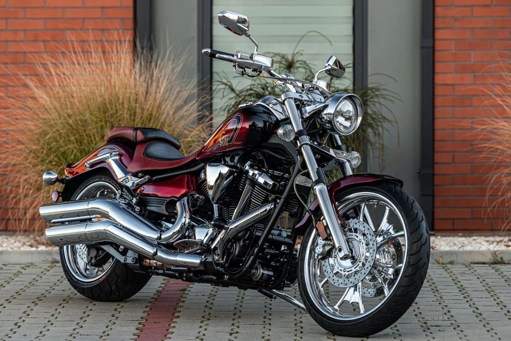 Yamaha XV 1900 Raider SCL Stan Idealny Z Niskim Przebiegiem 6000mil. 2013 rok