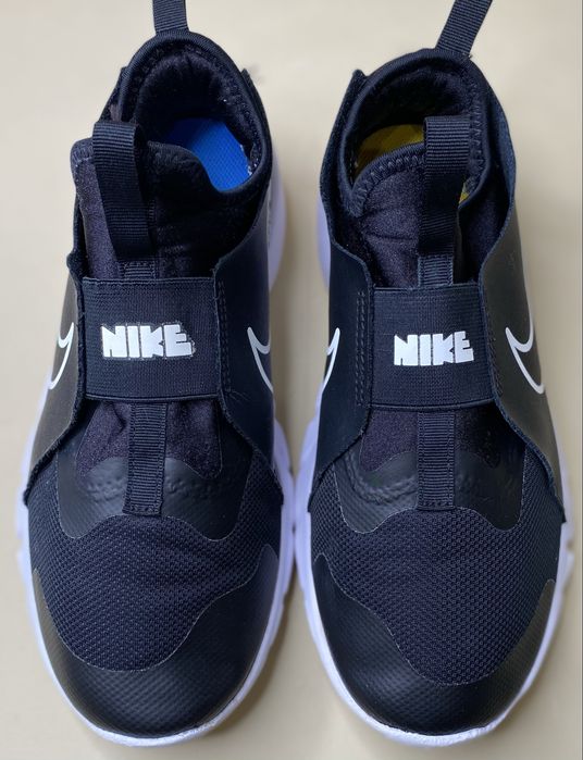 Кросівки NIKE.)(